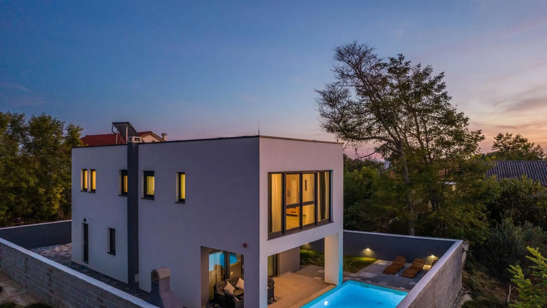 Villa Valy With Heated Pool Privlaka   Privlaka (Zadar)