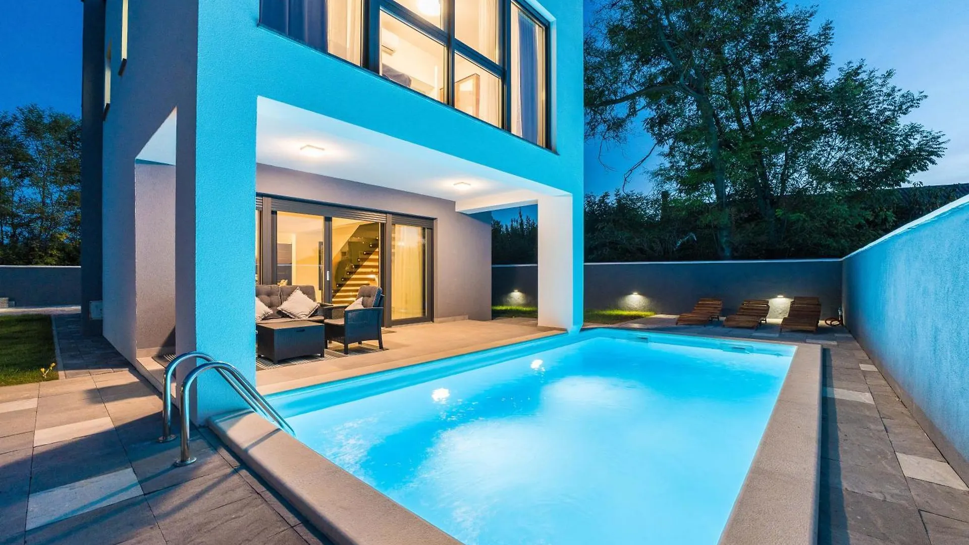 Villa Valy With Heated Pool Privlaka